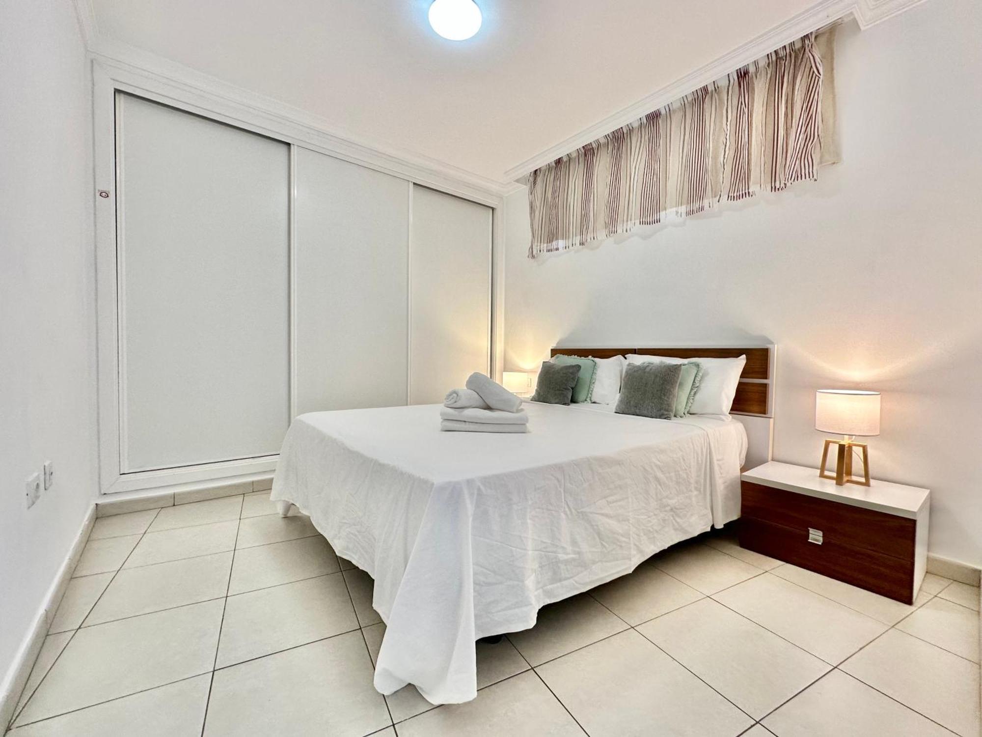 Apartamento Sunshine Playa Arena Puerto de Santiago  Exterior foto